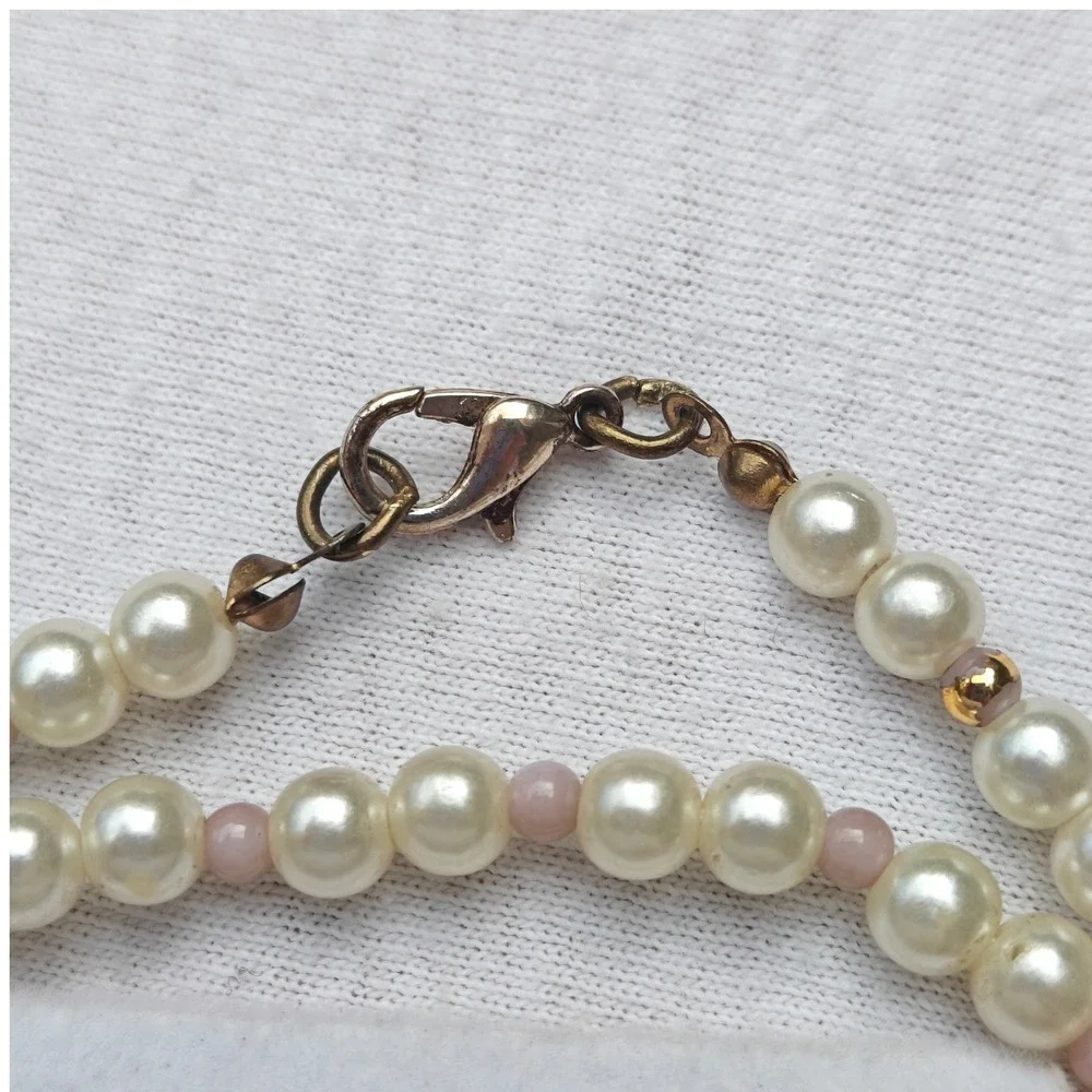 Vintage Style Faux Pearl Pink Bead Necklace & Enamel Bunny Earring Jewelry Set